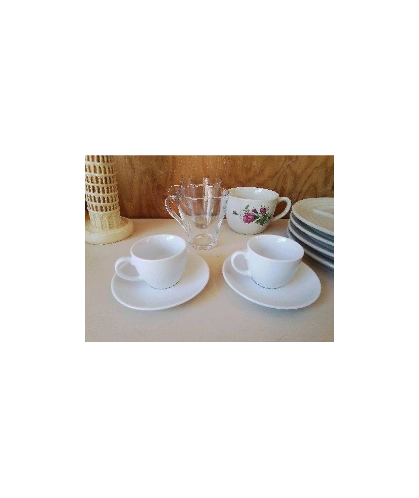PETITE TASSE A CAFÉ AVEC SOUCOUPE 