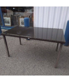 TABLE EXTÉRIEURE DE JARDIN EN RESINE TRESSÉE MARRON