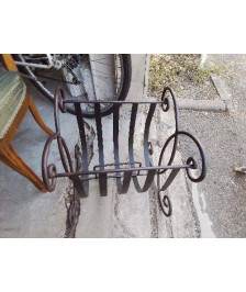 PORTE REVUE FER FORGÉ 