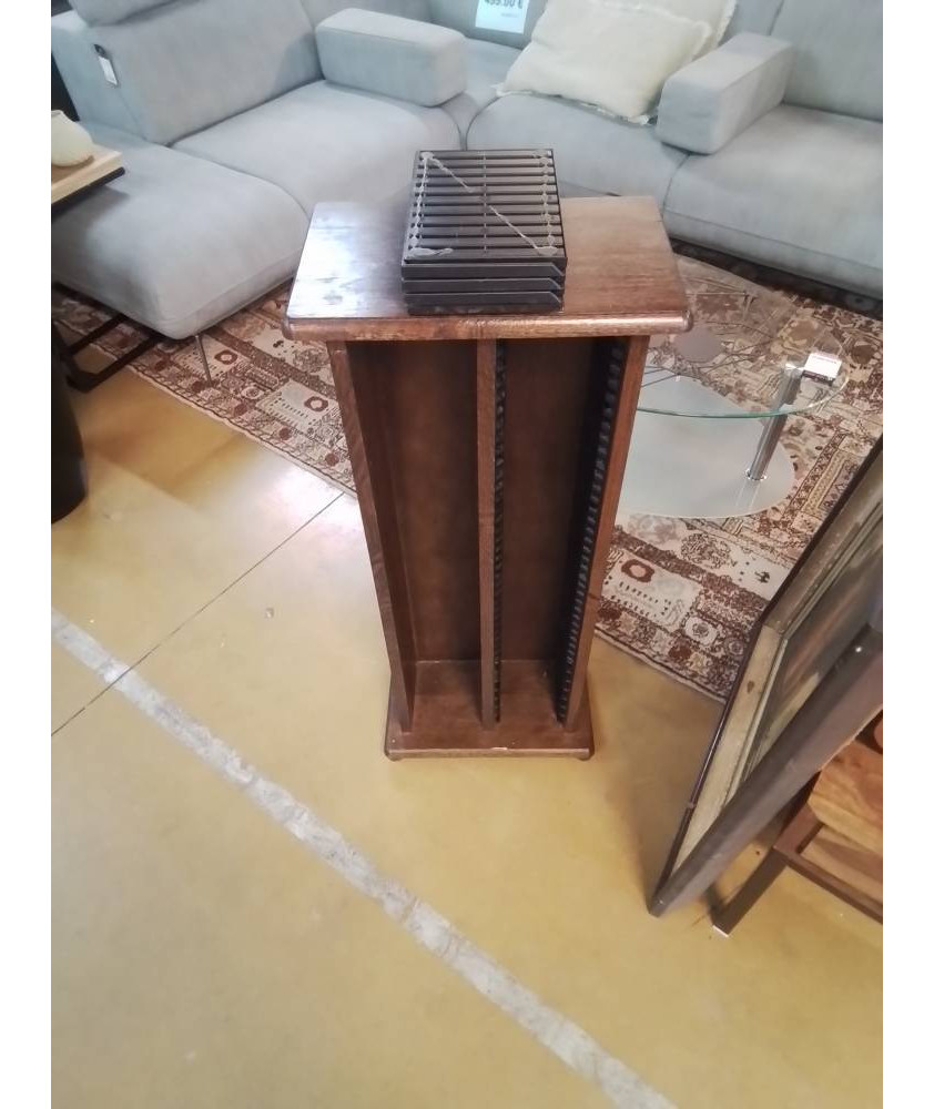ETAGERE CD EN L’ETAT 