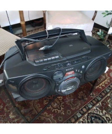 POSTE RADIO CASSETTE SONY