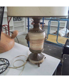 LAMPE PIERRE TETES DE LIONS