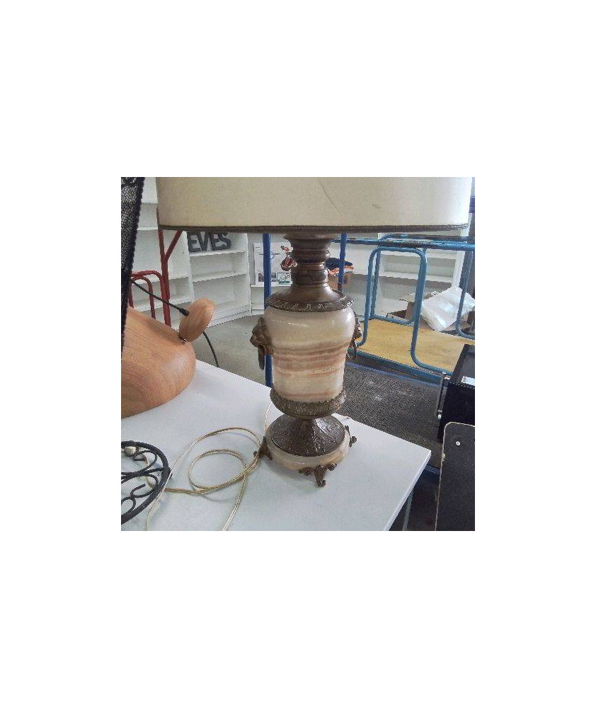 LAMPE PIERRE TETES DE LIONS