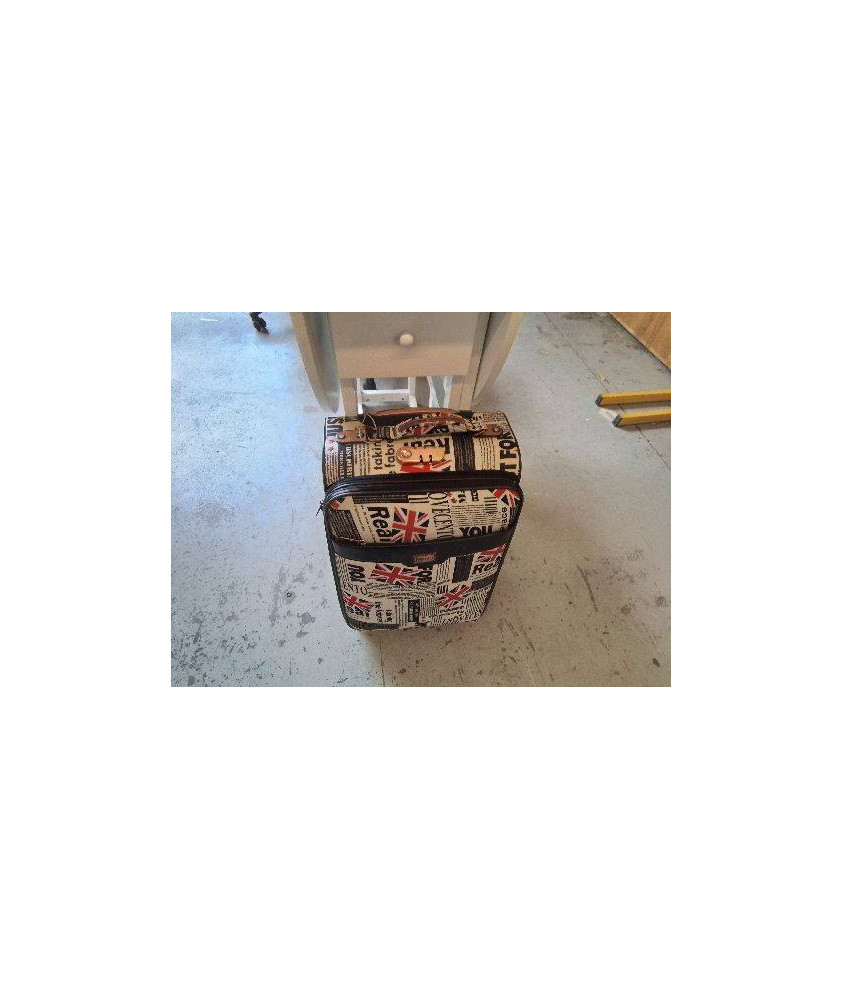 PETITE VALISE LONDON 