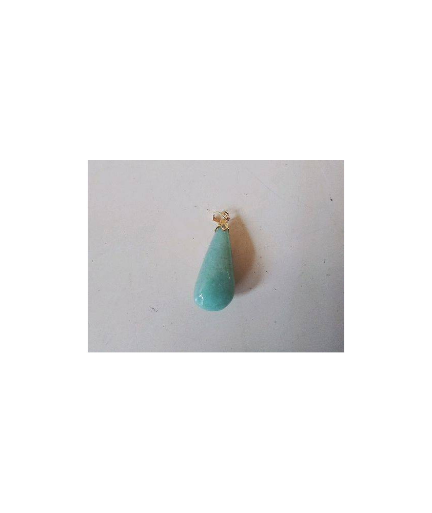 PENDENTIF EN JADE