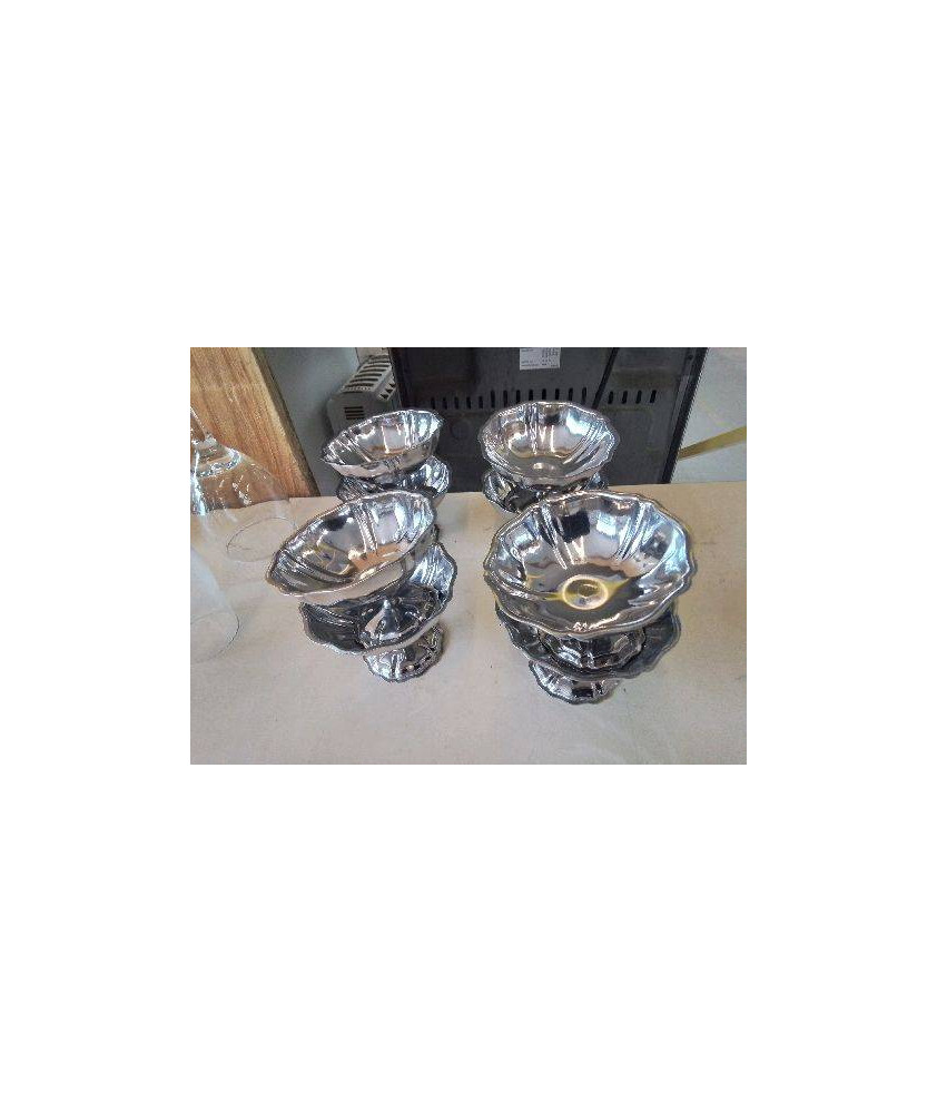LOT DE 8 COUPES A INOX 