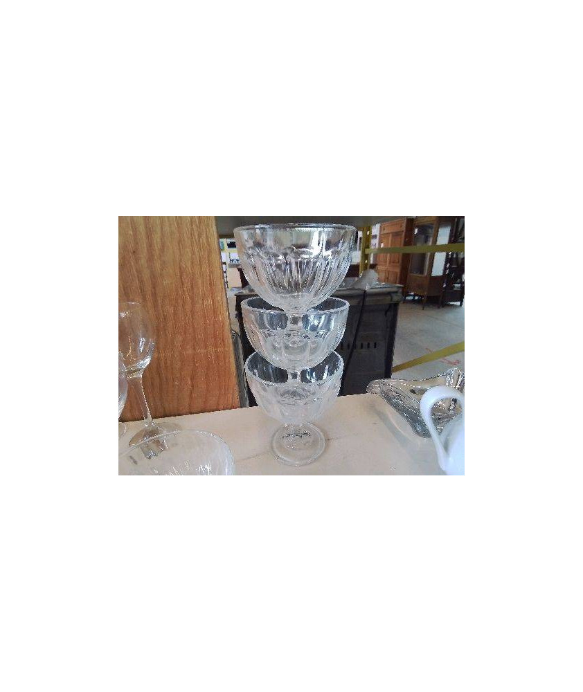 COUPE A GLACE 