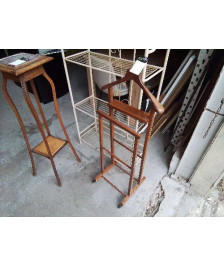 VALET DE CHAMBRE