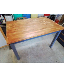TABLE DE CUISINE 
