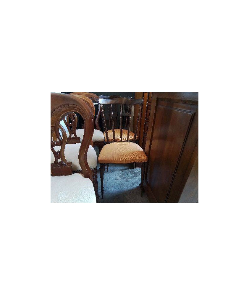 CHAISE