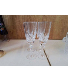 LOT DE 4 VERRES A CHAMAPGNE EN CRISTAL 