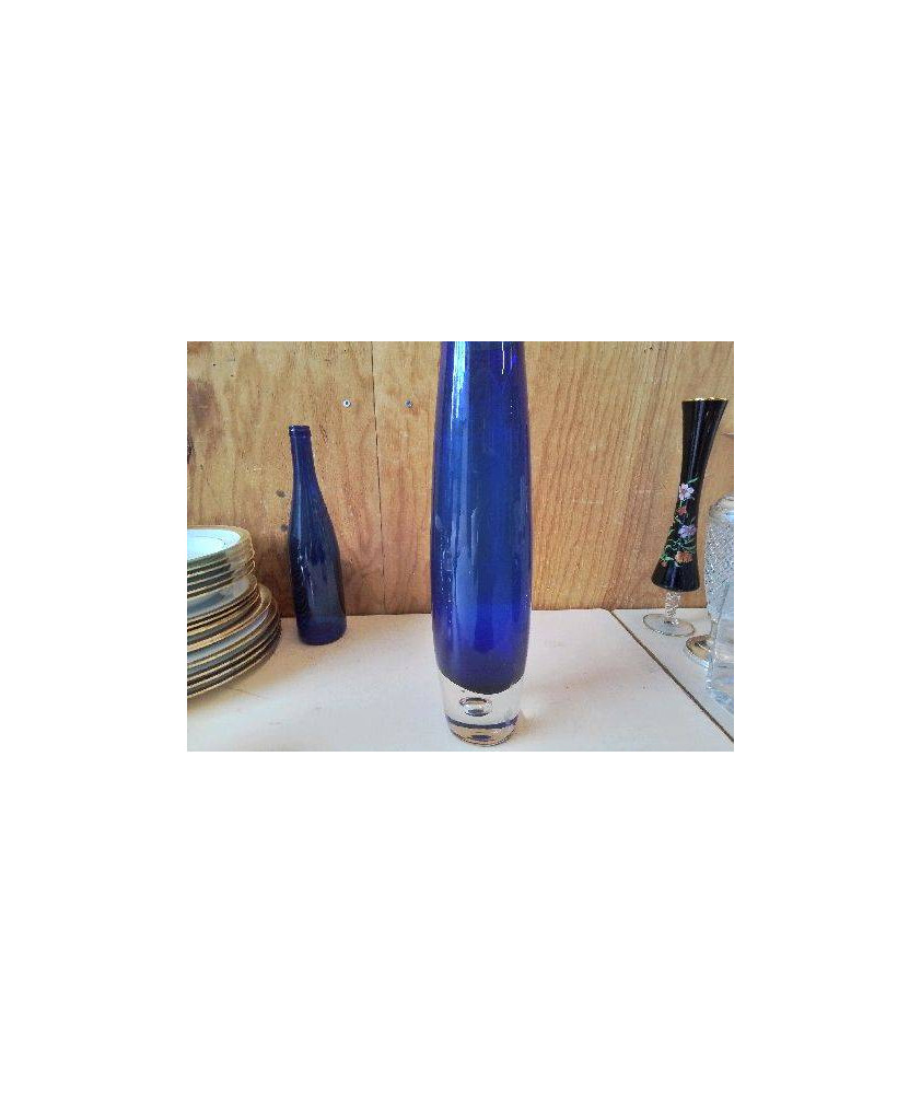 GRAND VASE BLEU EN VERRE