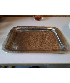 PLATEAU EN ALUMINIUM ARGENTÉ 
