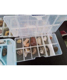 BOITE DE MINERAUX