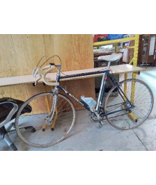 ANCIEN VELO DE COURSE MOTOBECANE