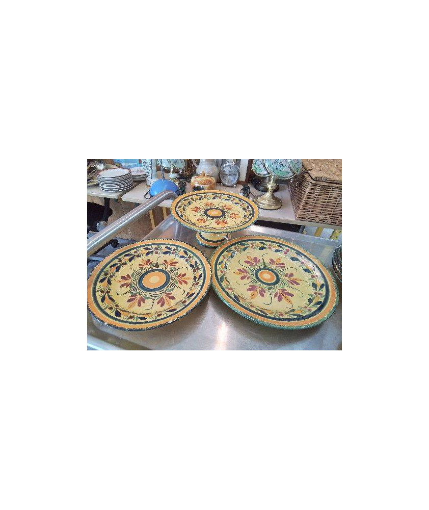 PLAT HENRIOT QUIMPER MOTIF FLORAL 