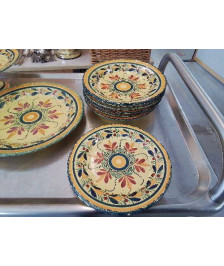 ASSIETTE HENRIOT QUIMPER MOTIF FLORAL 