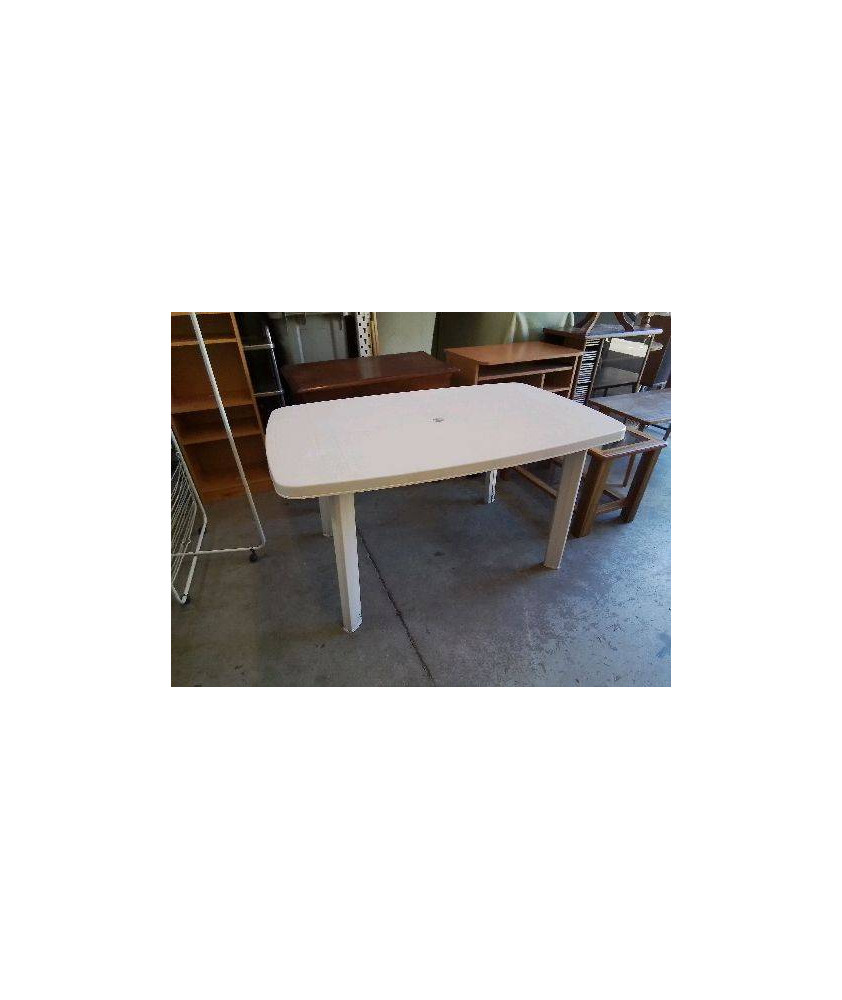 TABLE DE JARDIN 