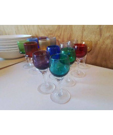LOT DE 8 VERRES A LIQUEUR COLORÉ 