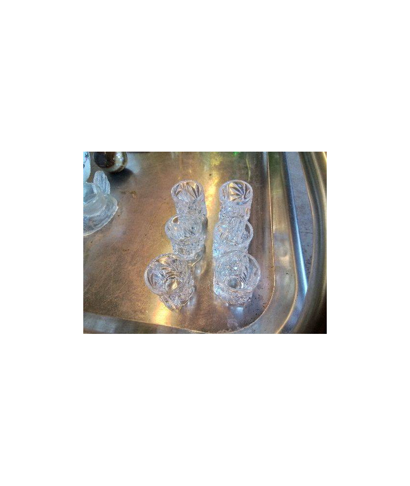 LOT DE 6 VERRES À SHOT 