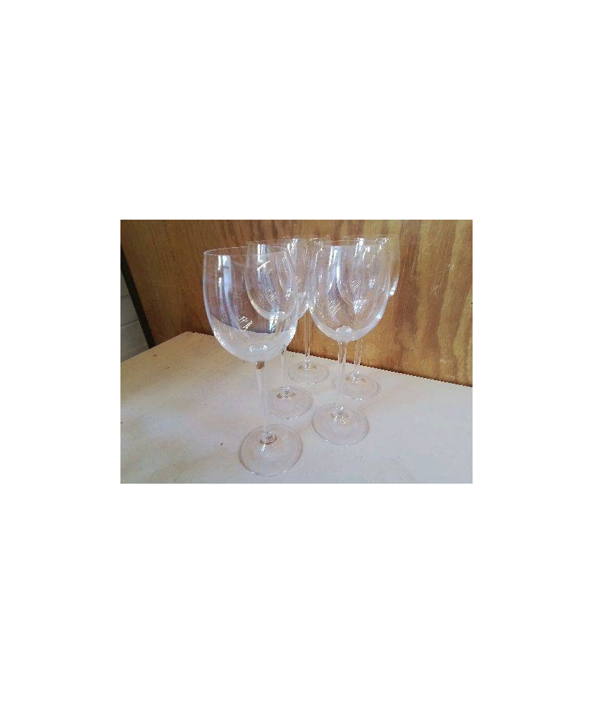 LOT DE 5 VERRES A PIEDS 