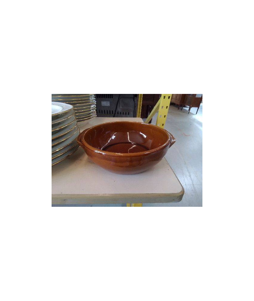 PLAT EN TERRE CUITE MARRON 