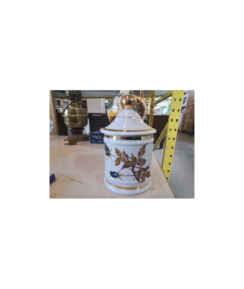 PETIT POT EN PORCELAINE 