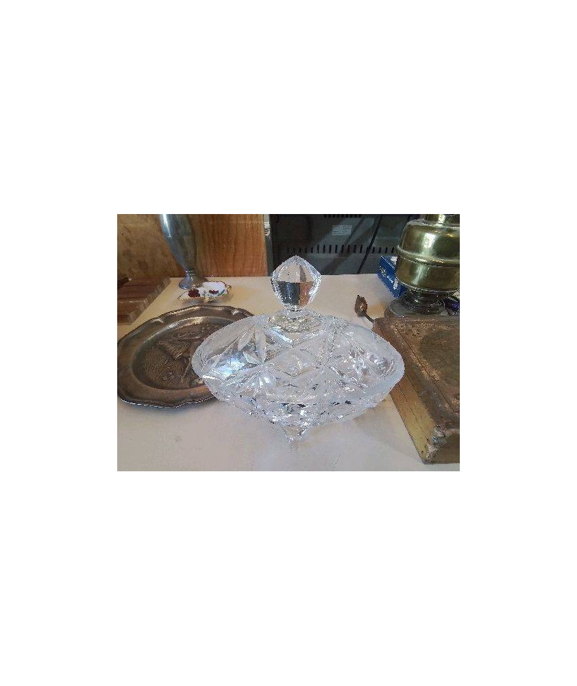 BONBONNIÈRE EN CRISTAL 