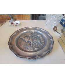 ASSIETTE DECORATIVE EN ETAIN 
