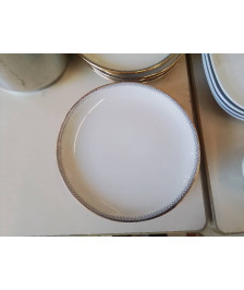 LOT DE 6 ASSIETTES A DESSERT ROYAL IVORY