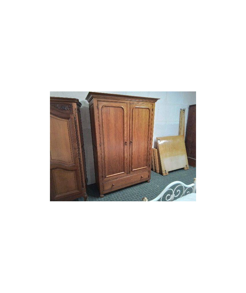 ARMOIRE EN PIN
