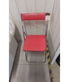 CHAISE 1970 PLIANTE ROUGE MONOCHROME