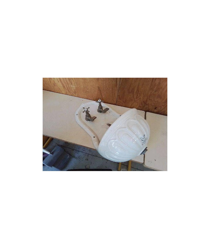 LAVABO MURAL EN PORCELAINE JOHNSON BROTHER