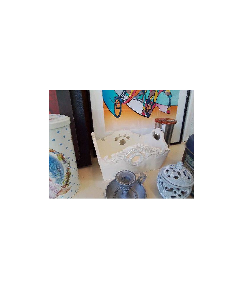PETITE PANIERE EN BOIS DECOR BAROQUE