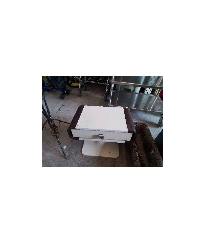 TABLE DE CHEVET STYLE SPACE AGE ANNÉE 70 