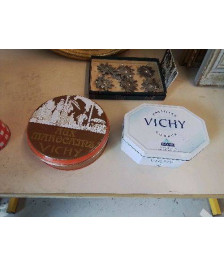 BOITE VICHY