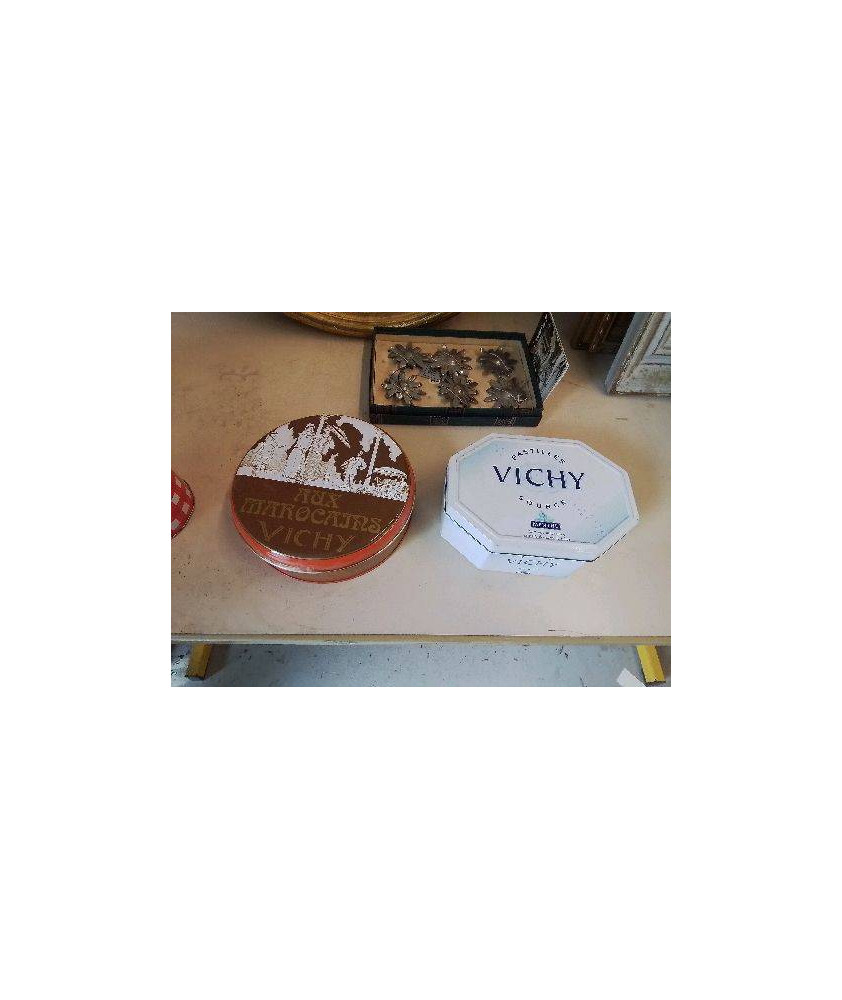 BOITE VICHY