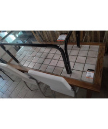 TABLE CARRELEE