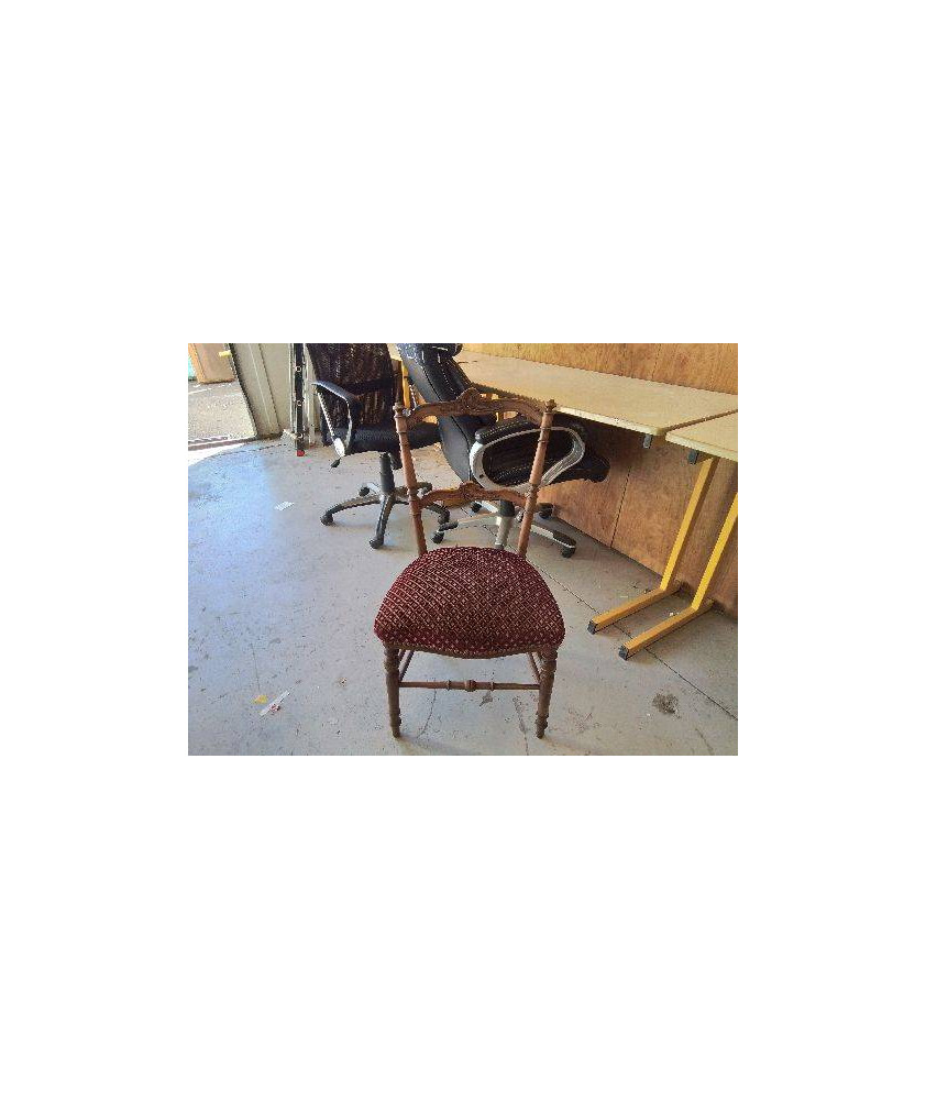CHAISE TAPISSÉ 