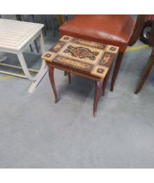 PETITE TABLE BOITE A MUSIQUE 