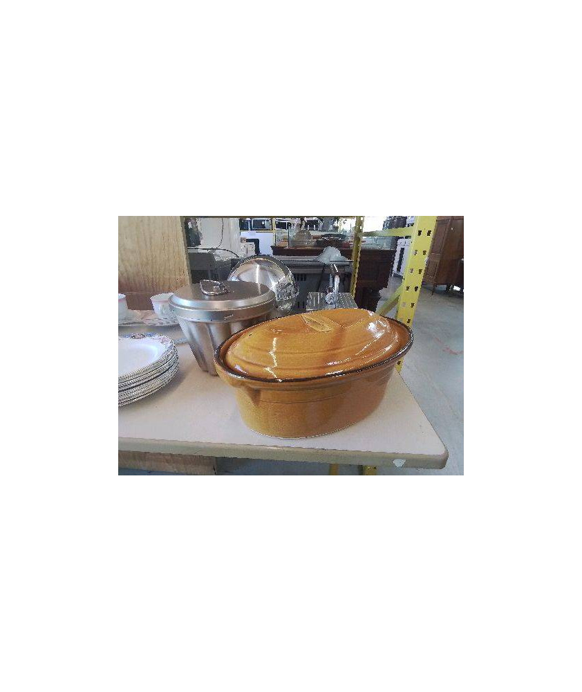 PLAT A TERRINE ET SON COUVERCLE 
