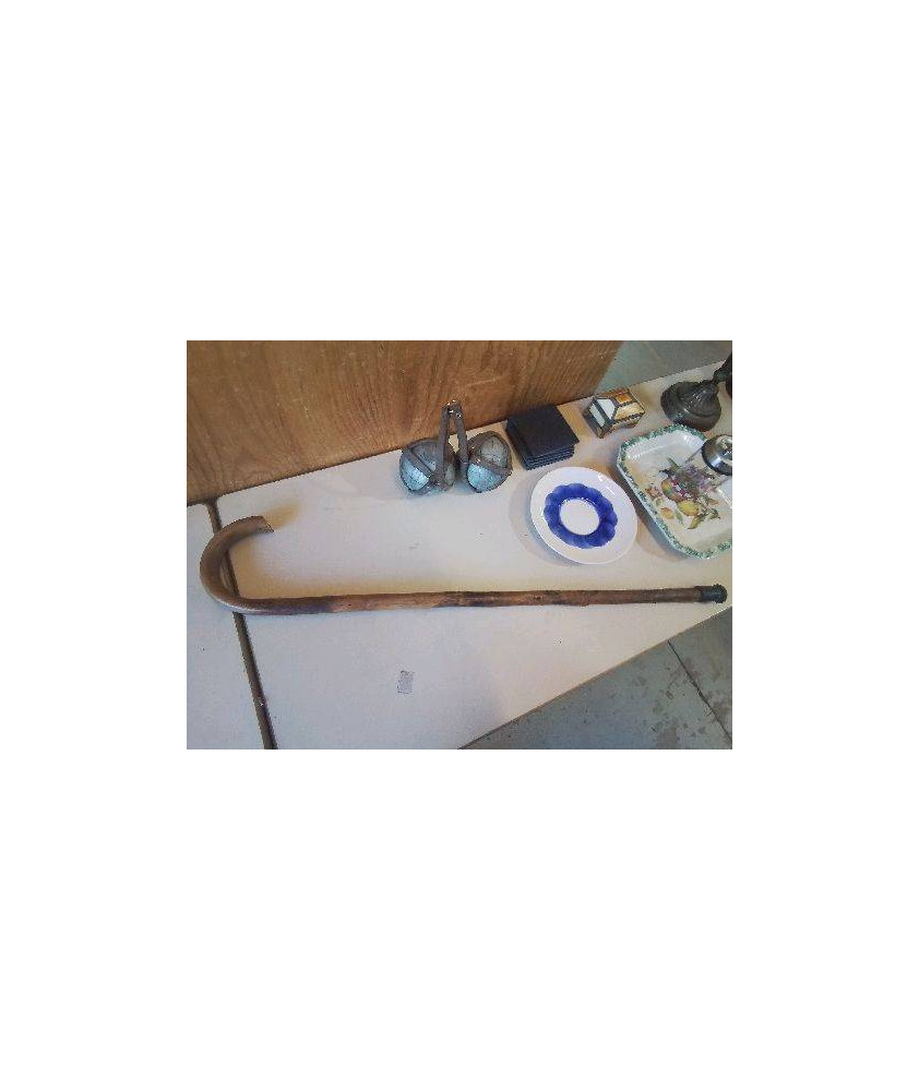 CANNE EN BOIS