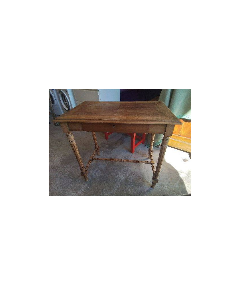 PETIT BUREAU D’APPOINT 