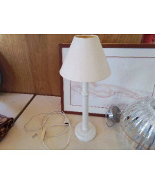 LAMPE A POSER