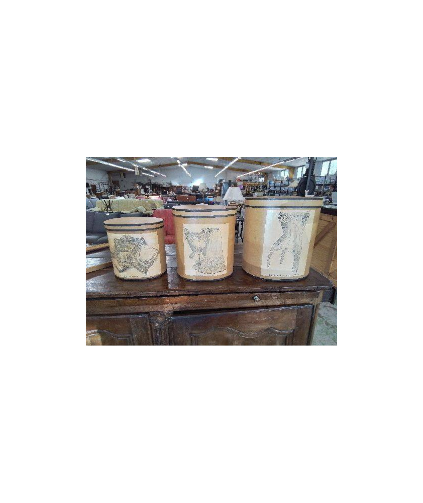 LOT DE 3 BOITES GIGOGNE 