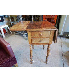 PETITE TABLE D’APPOINT