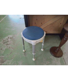TABOURET DE SALLE DE BAIN 