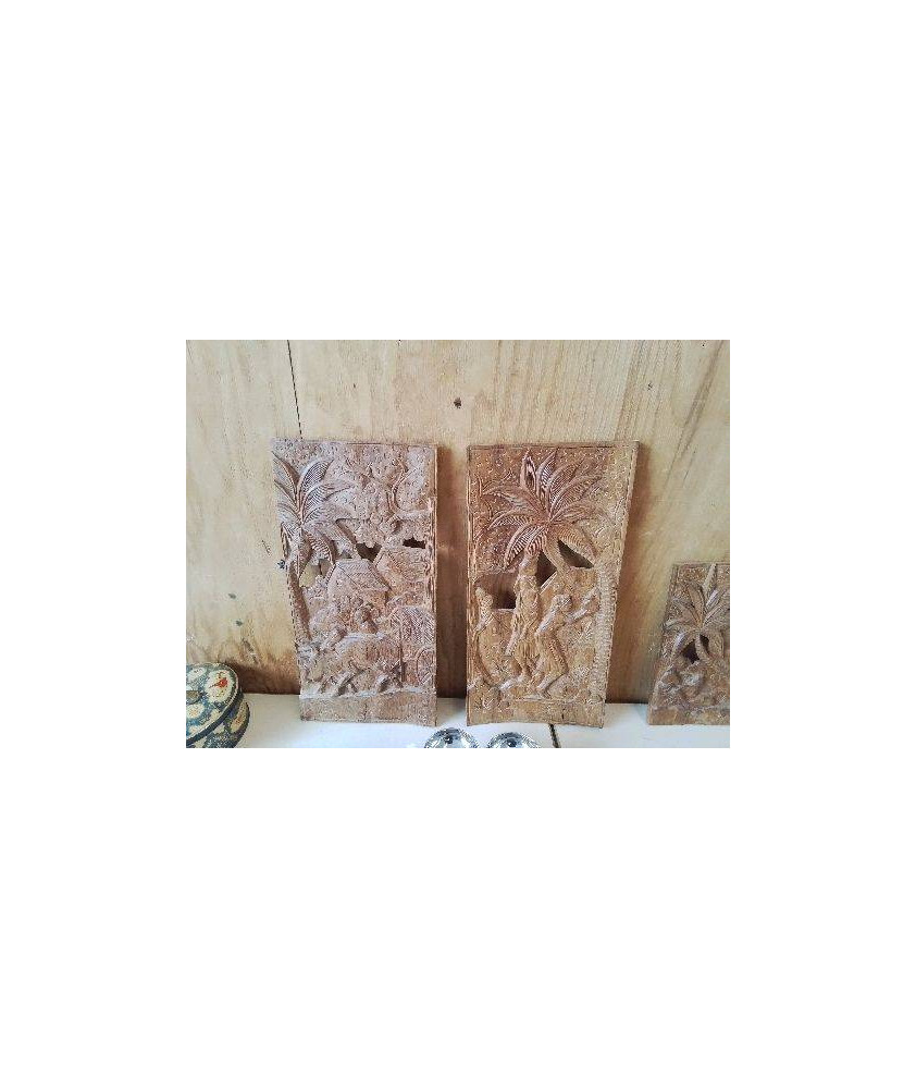 DECORATION MURALE SCULPTÉ EN BOIS MADAGASCAR 