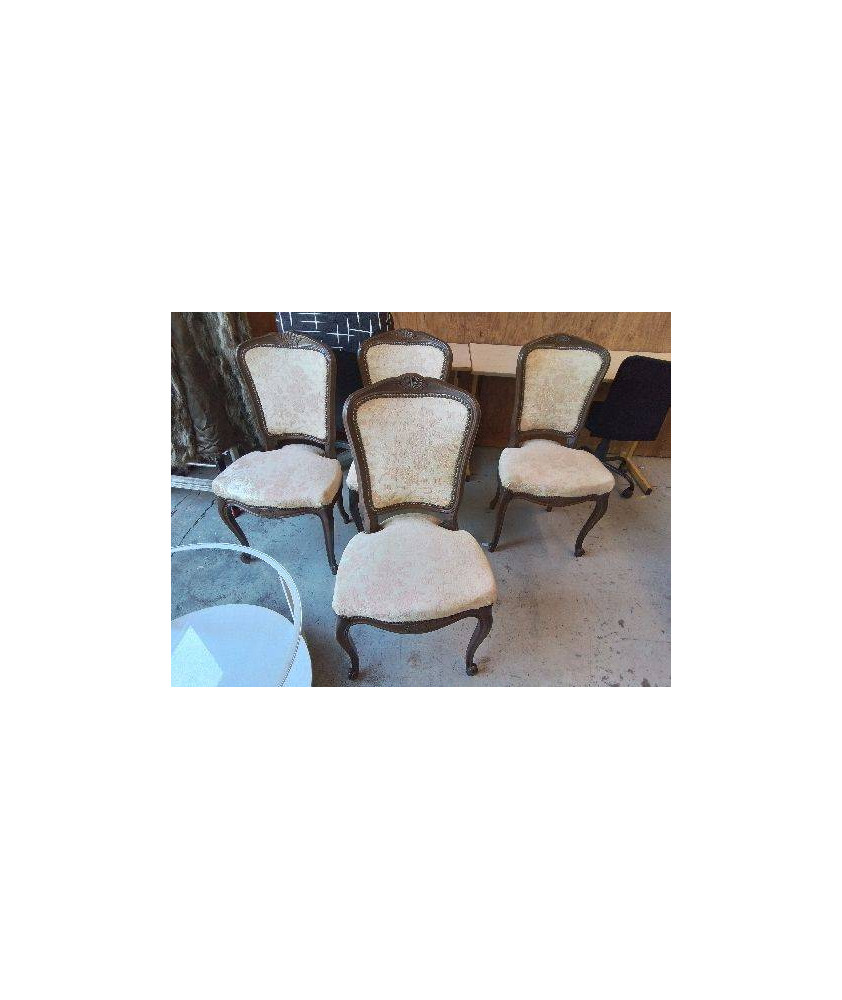 CHAISE TAPISSÉE 