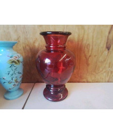 GRAND VASE EN VERRE ROUGE